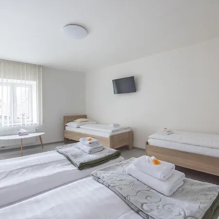 A Veselka Konukevi 3*